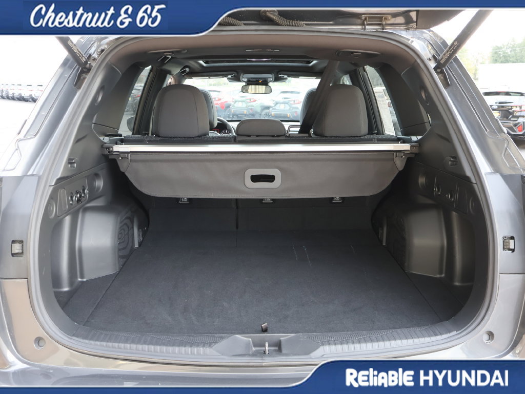 Used 2025 Subaru Forester Premium AWD/4WD image 14