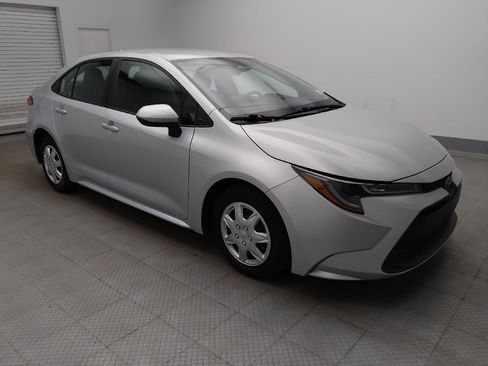 Used 2023 Toyota Corolla LE FWD image 11