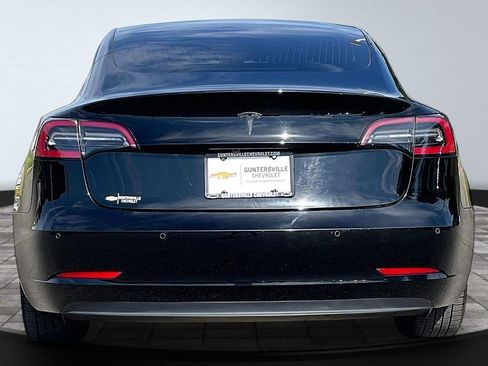Used 2018 Tesla Model 3 Long Range RWD image 4