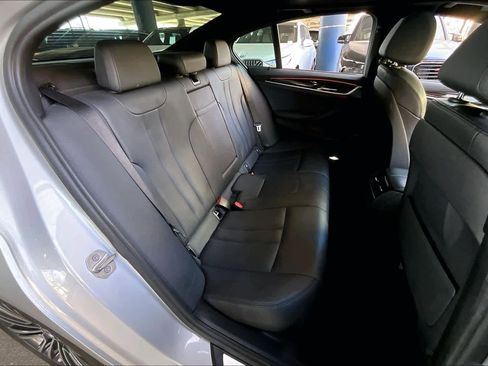 Used 2018 BMW 530i image 20