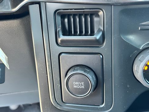 Used 2025 Ford F150 STX RWD image 26