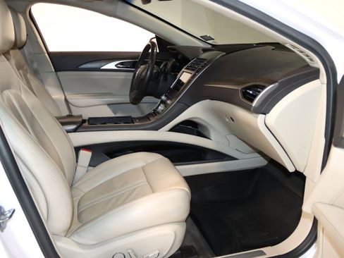 Used 2017 Lincoln MKZ Select w/ Climate Package image 53