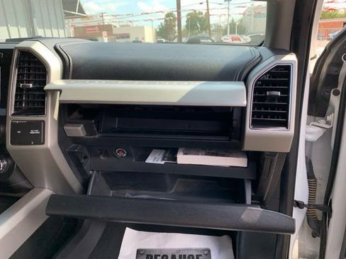 Used 2021 Ford F250 Lariat w/ Lariat Ultimate Package image 27