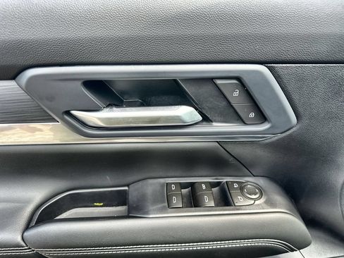 New 2026 GMC Terrain Elevation w/ Black Edition FWD image 22