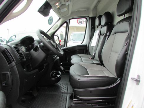 Used 2023 RAM ProMaster 3500 FWD image 12