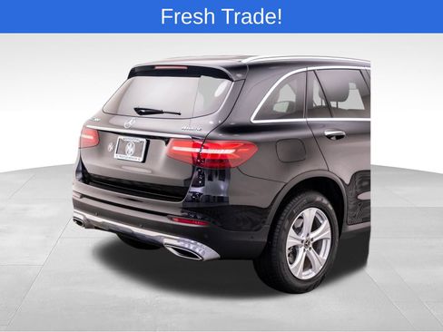 Used 2018 Mercedes-Benz GLC 300 4MATIC image 31