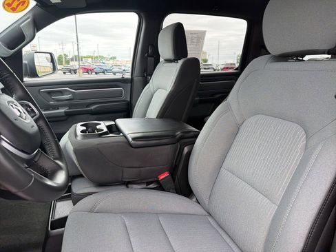 Used 2022 RAM 1500 Big Horn AWD/4WD image 12