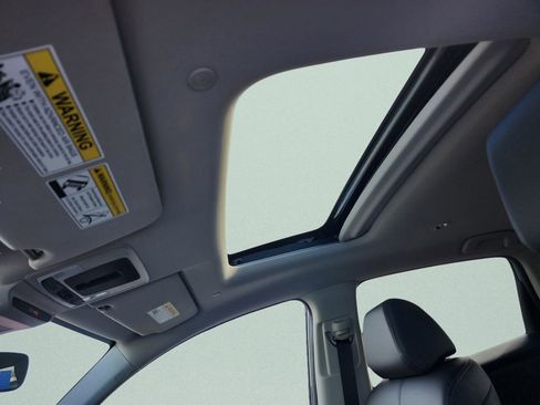 New 2026 Honda HR-V EX-L image 32