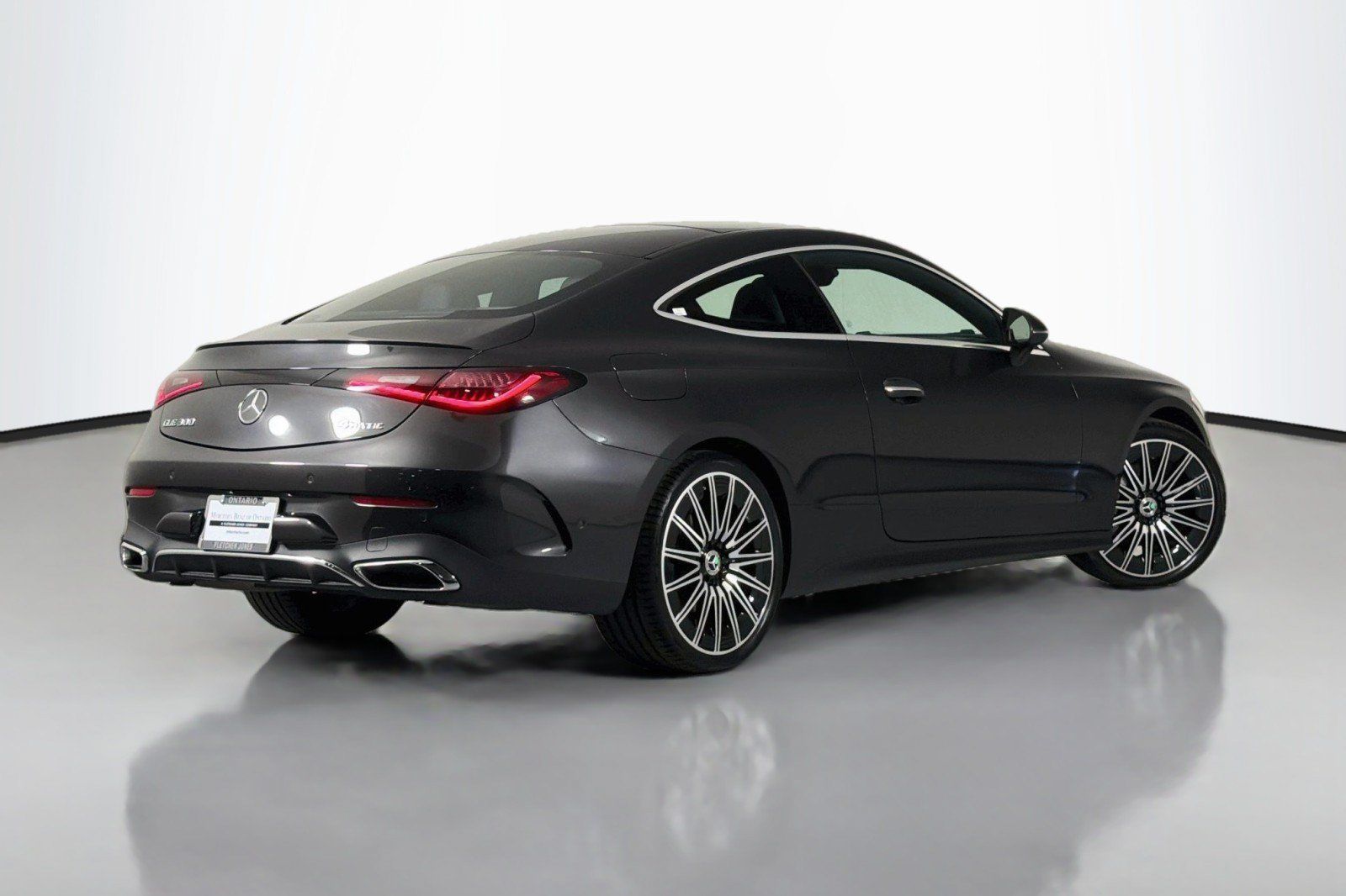 Used 2025 Mercedes-Benz CLE 300 4MATIC Coupe image 12