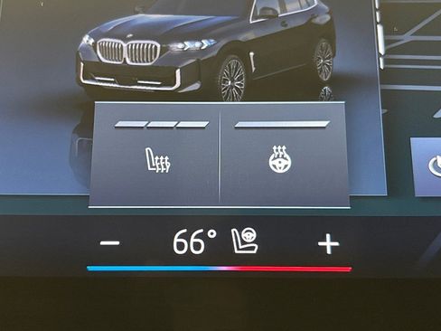 Used 2025 BMW X5 xDrive40i w/ Parking Assistance Package AWD/4WD image 33