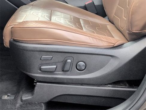 Used 2020 Kia Telluride SX w/ SX Prestige Package image 15