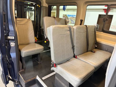 Used 2015 Ford Transit 250 148 Medium Roof image 25