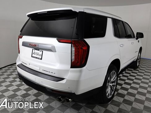 Used 2021 GMC Yukon Denali w/ Denali Premium Package image 6