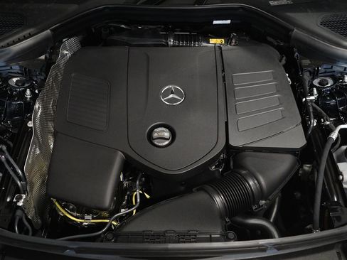 New 2026 Mercedes-Benz GLC 300 4MATIC image 30