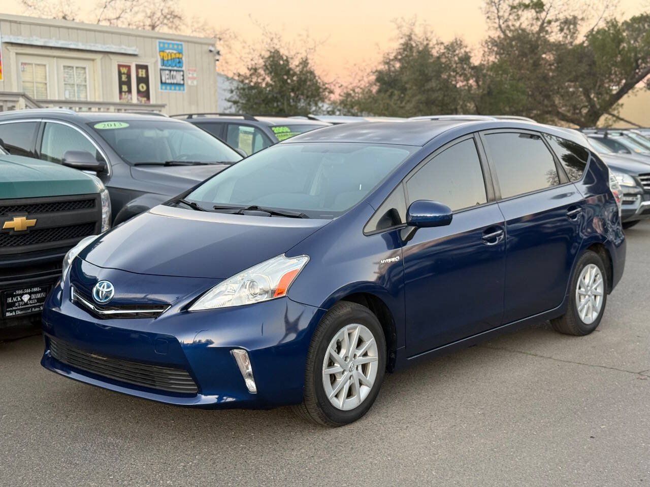 Used 2014 Toyota Prius V Three FWD image 1