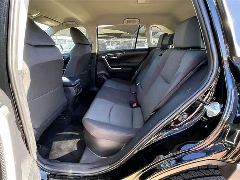 Used 2024 Toyota RAV4 XLE image 19