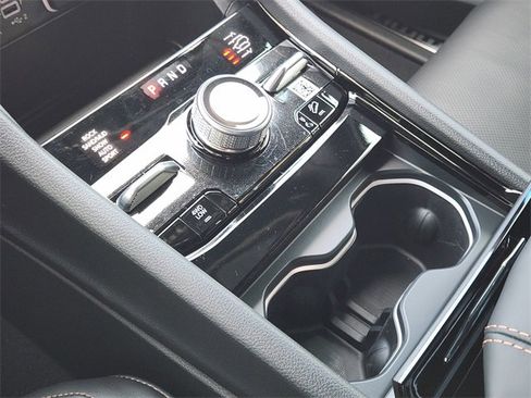 New 2025 Jeep Grand Cherokee Summit image 15