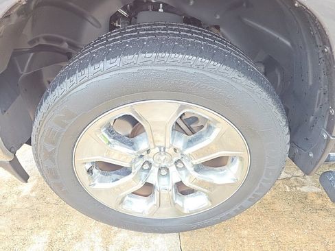 Used 2021 RAM 1500 Big Horn RWD image 2
