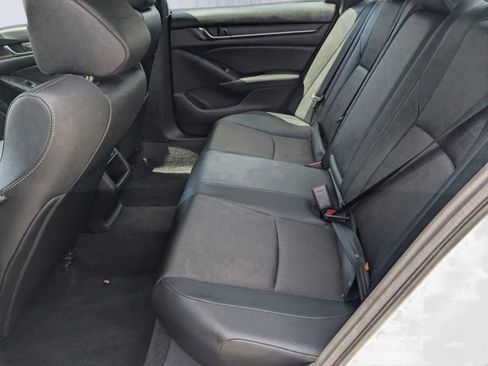 Used 2021 Honda Accord Sport image 11