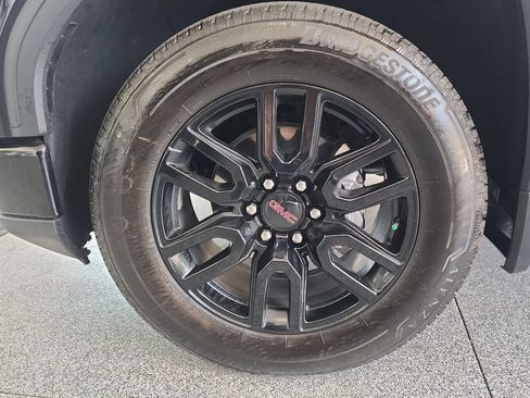 Certified 2024 GMC Sierra 1500 Elevation AWD/4WD image 32