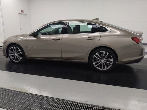 Used 2022 Chevrolet Malibu LT image 3