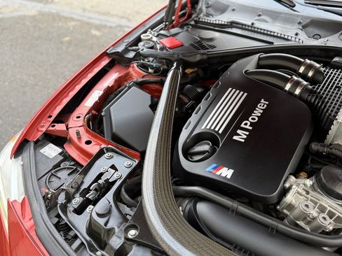 Used 2015 BMW M4 Coupe RWD image 11