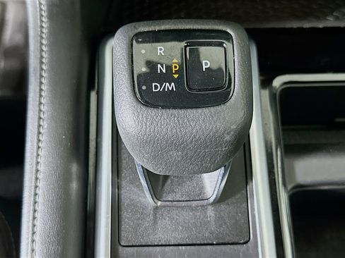 Used 2022 Nissan Pathfinder SV w/ SV Black Package FWD image 24