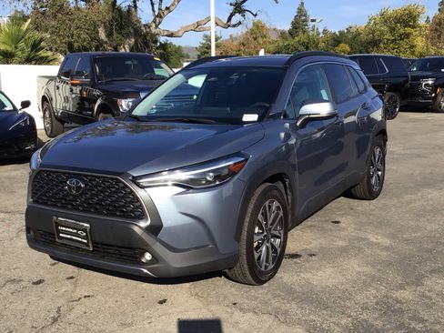 Used 2024 Toyota Corolla Cross XLE w/ Convenience Package image 66