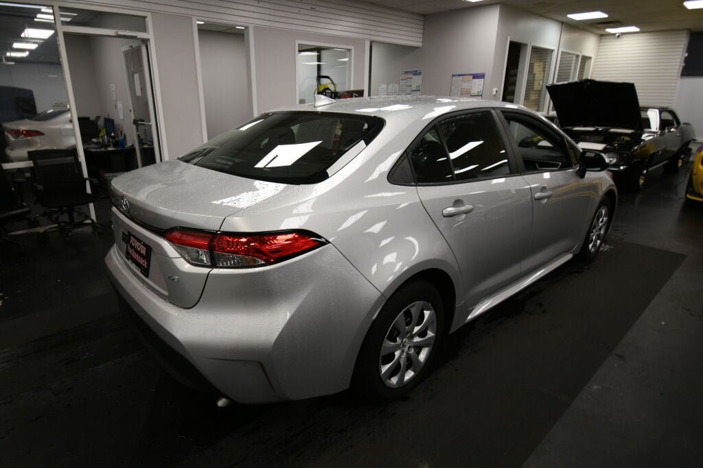 Certified 2025 Toyota Corolla LE FWD image 8