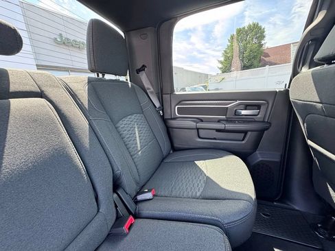 New 2026 RAM 2500 Big Horn AWD/4WD image 22