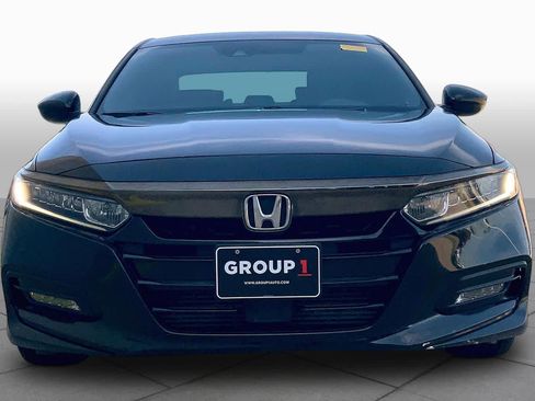 Used 2019 Honda Accord Sport image 4