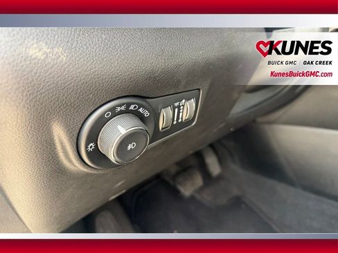 Used 2025 Jeep Compass Limited AWD/4WD image 12
