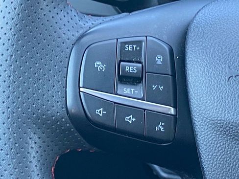 Certified 2023 Ford Escape ST-Line w/ Tech Pack #1 image 7