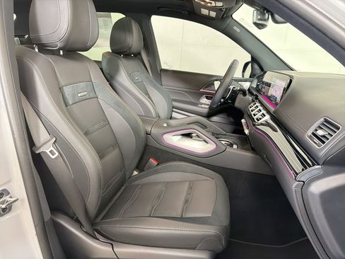 Certified 2025 Mercedes-Benz GLE 53 AMG 4MATIC image 30