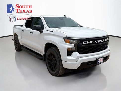 Used 2024 Chevrolet Silverado 1500 Custom w/ Turbomax Blackout Package AWD/4WD image 1