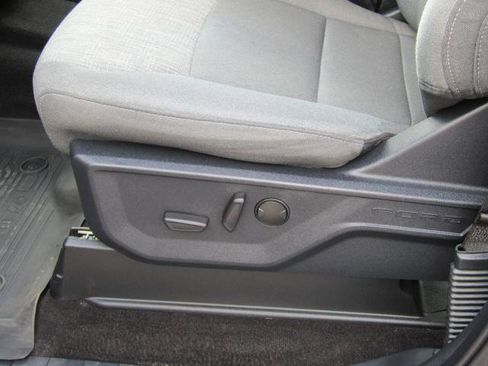 Certified 2022 Ford F150 XLT w/ Equipment Group 302A High image 16