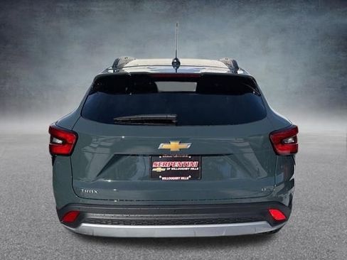 New 2026 Chevrolet Trax LT w/ Driver Confidence Package image 3