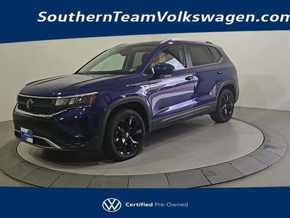 Certified 2024 Volkswagen Taos SE w/ Black Wheel Package
