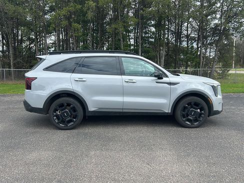 Used 2024 Kia Sorento X-Line EX AWD/4WD image 8