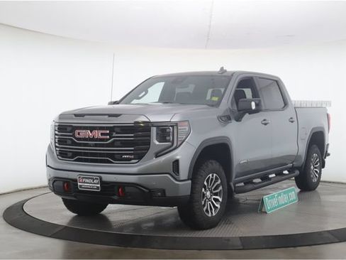 Used 2023 GMC Sierra 1500 AT4 w/ AT4 Preferred Package AWD/4WD image 10