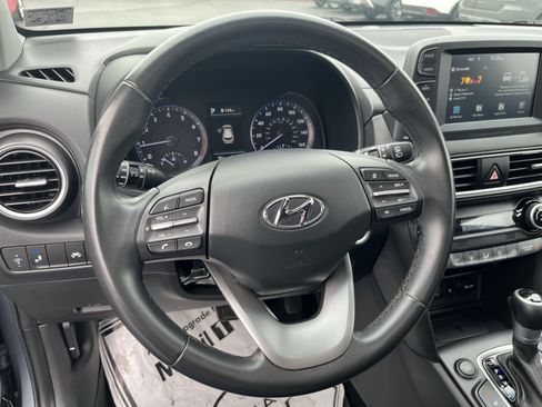 Used 2021 Hyundai Kona Limited image 18