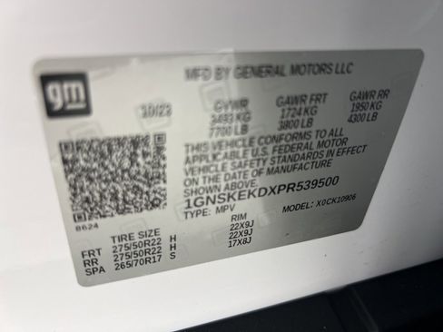 Used 2023 Chevrolet Suburban RST w/ Luxury Package image 33