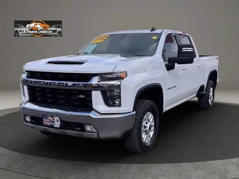 Used 2023 Chevrolet Silverado 2500 LT w/ Convenience Package AWD/4WD image 3