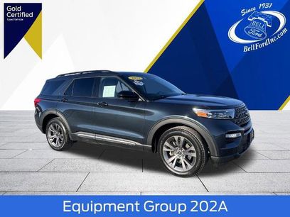 Certified 2023 Ford Explorer XLT w/ Equipment Group 202A