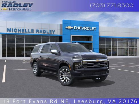 New 2026 Chevrolet Suburban Premier image 1