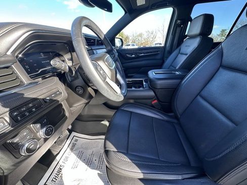 Certified 2023 GMC Yukon Denali w/ LPO, Floor Liner Package image 12