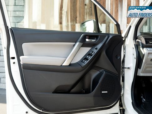 Used 2015 Subaru Forester 2.5i Touring w/ Popular Package #2 image 11