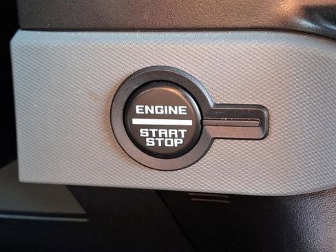 Certified 2023 Ford Bronco Black Diamond image 23