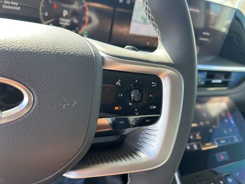 Used 2025 INFINITI QX80 Luxe image 10