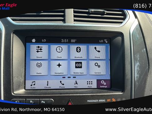 Used 2017 Ford Explorer Platinum AWD/4WD image 15